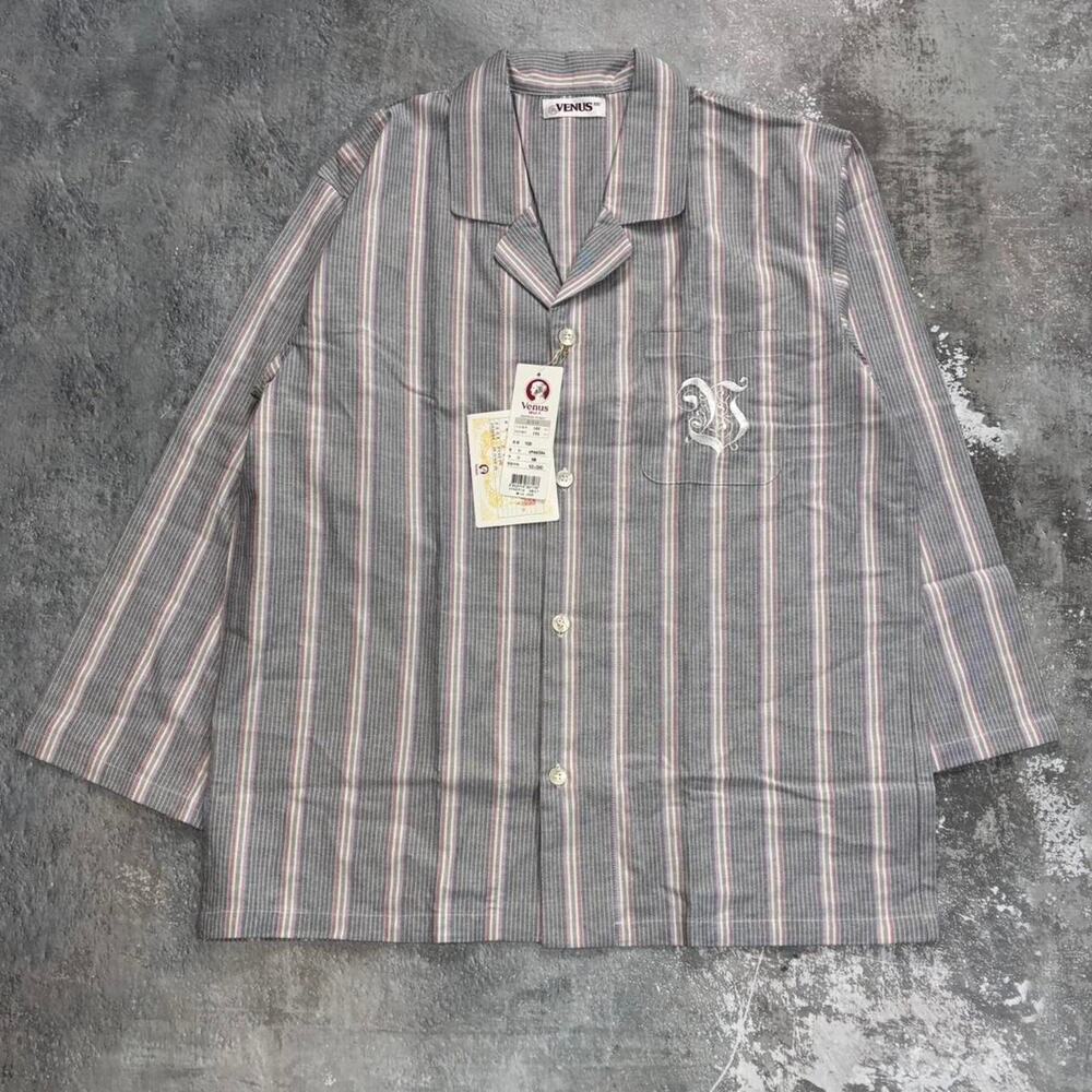 Vintage Venus Button Up Shirt! Grey & Pink. Pajama Shirt Size L / XL
